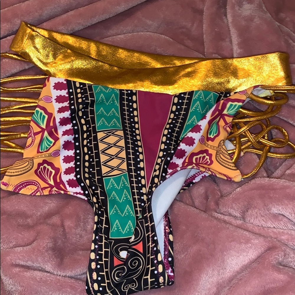 Aztec print bikini bottoms - Picture 2 of 5